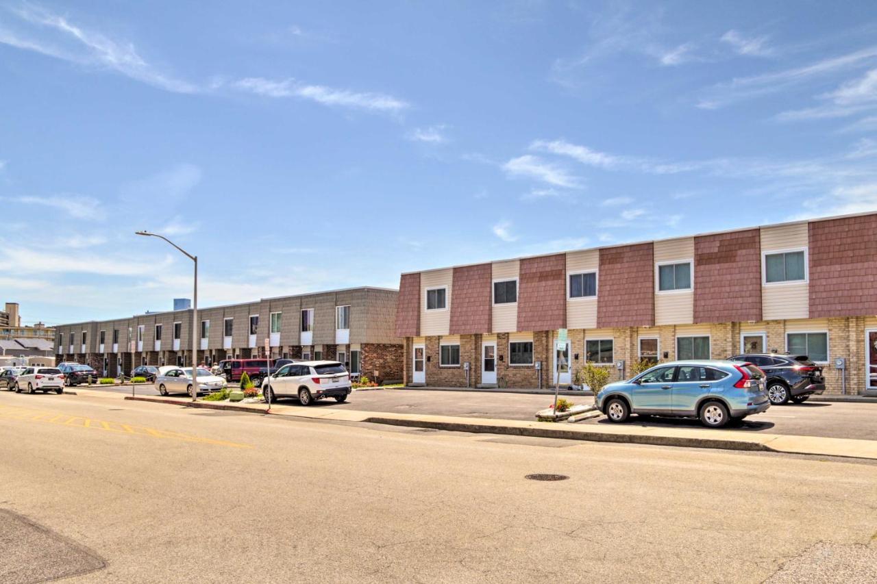 Ocean City Townhome, Deck With Canal Access! エクステリア 写真